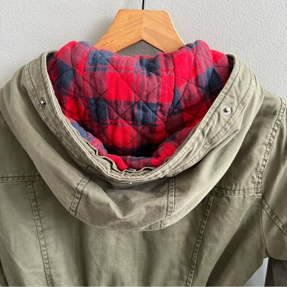 Hollister Olive Green Anorak Jacket Flannel-Lined Coat Small Red Plaid Lining - Picture 4 of 10